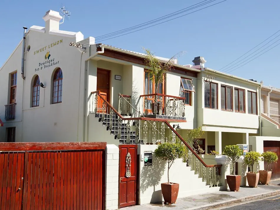 Sweet Lemon Boutique Bed & Breakfast Cape Town 3*,